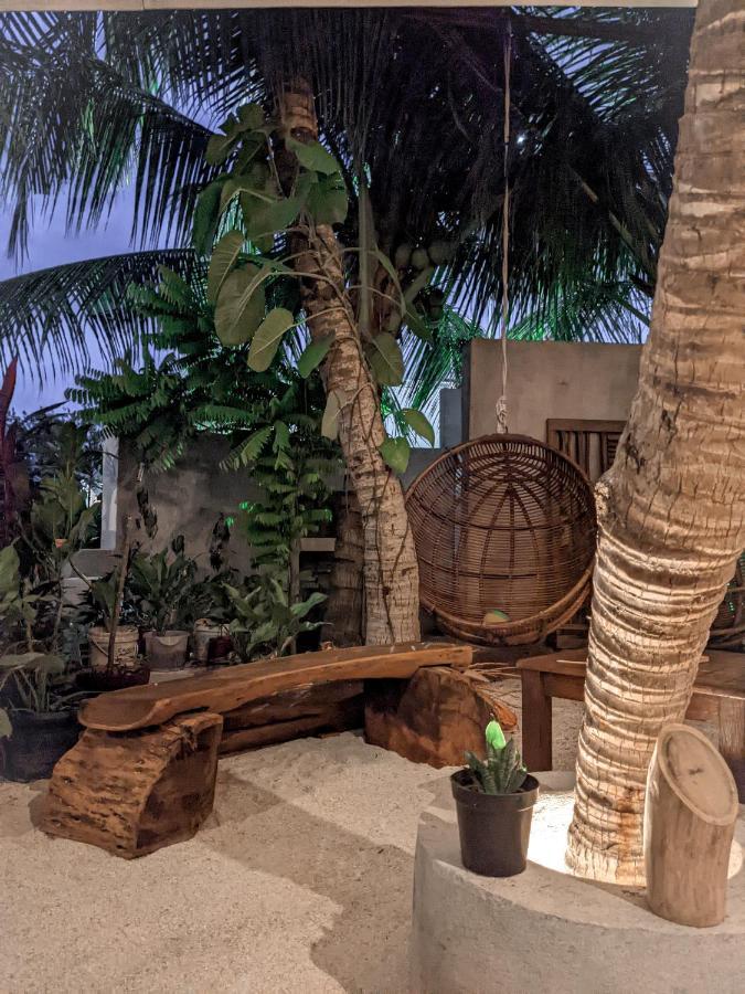 Dhoadhi Retreat Hotel Thulusdhoo Bagian luar foto